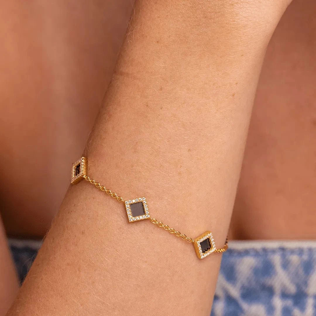 Charms Bracelet for Women - זהב ויהלומים