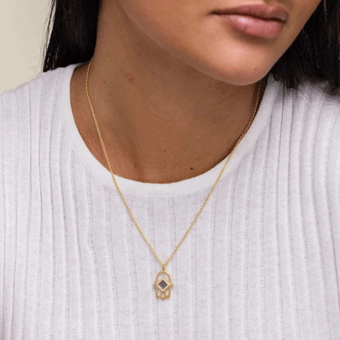 The Hamsa Necklace - זהב 14 קראט ויהלומים