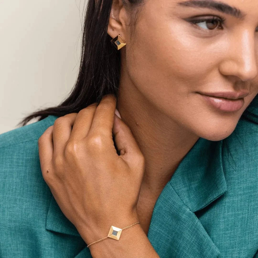 Classic TANAOR Set for Her
- זהב ויהלומים