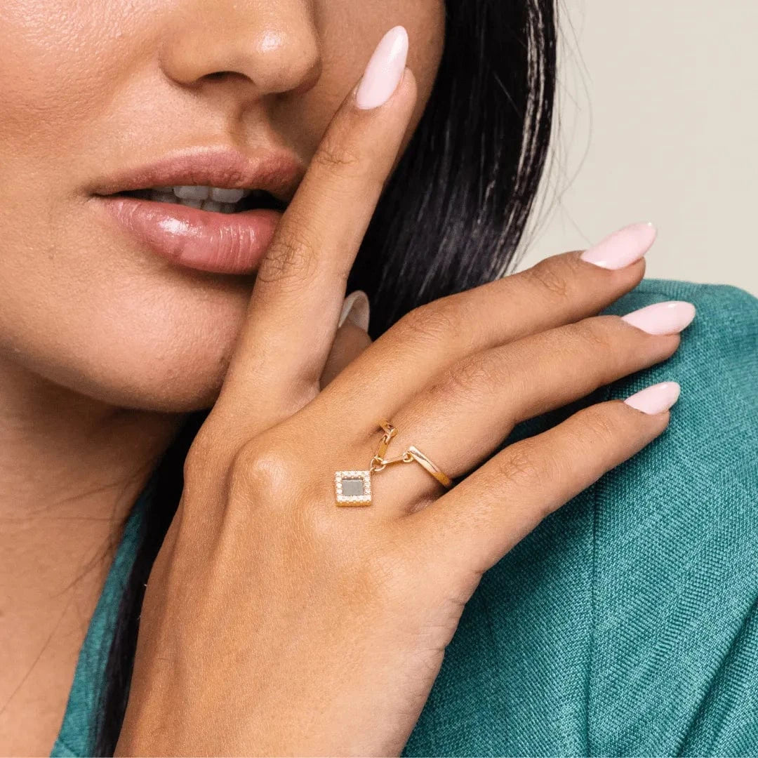 Dancing Ring - זהב ויהלומים