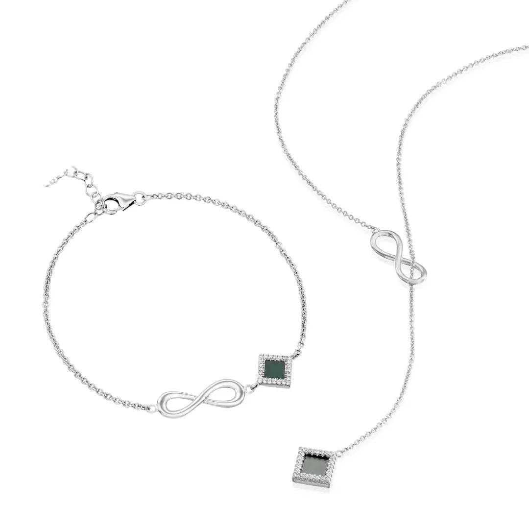 Infinity set for Her