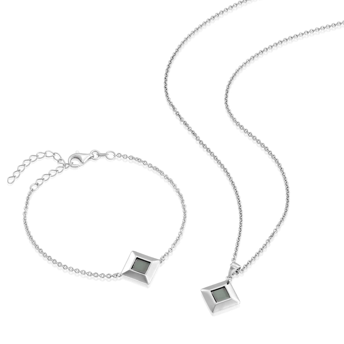 Classic TANAOR Set for Her
- זהב ויהלומים