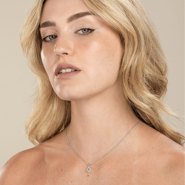 Shiny Tanaor Necklace