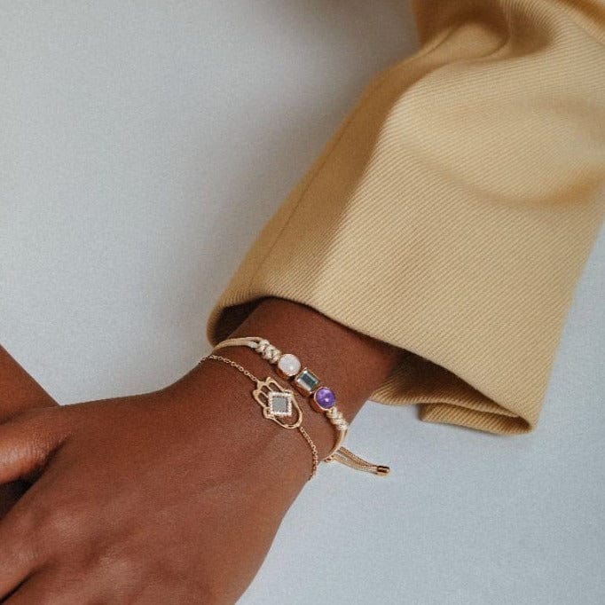 All shiny Hamsa Bracelet - זהב ויהלומים