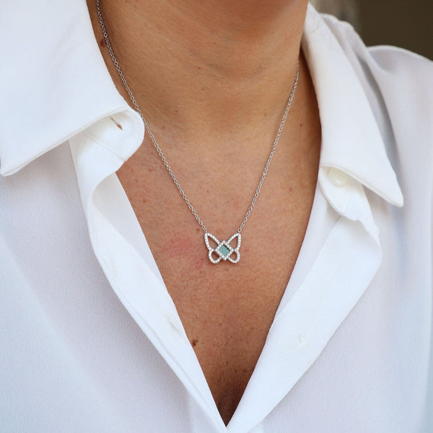 Butterfly Necklace - זהב ויהלומים