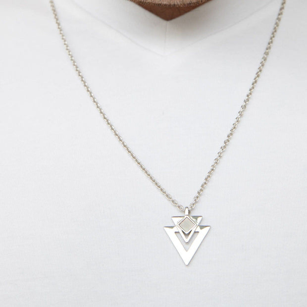 Triangle Necklace - זהב 14 קראט